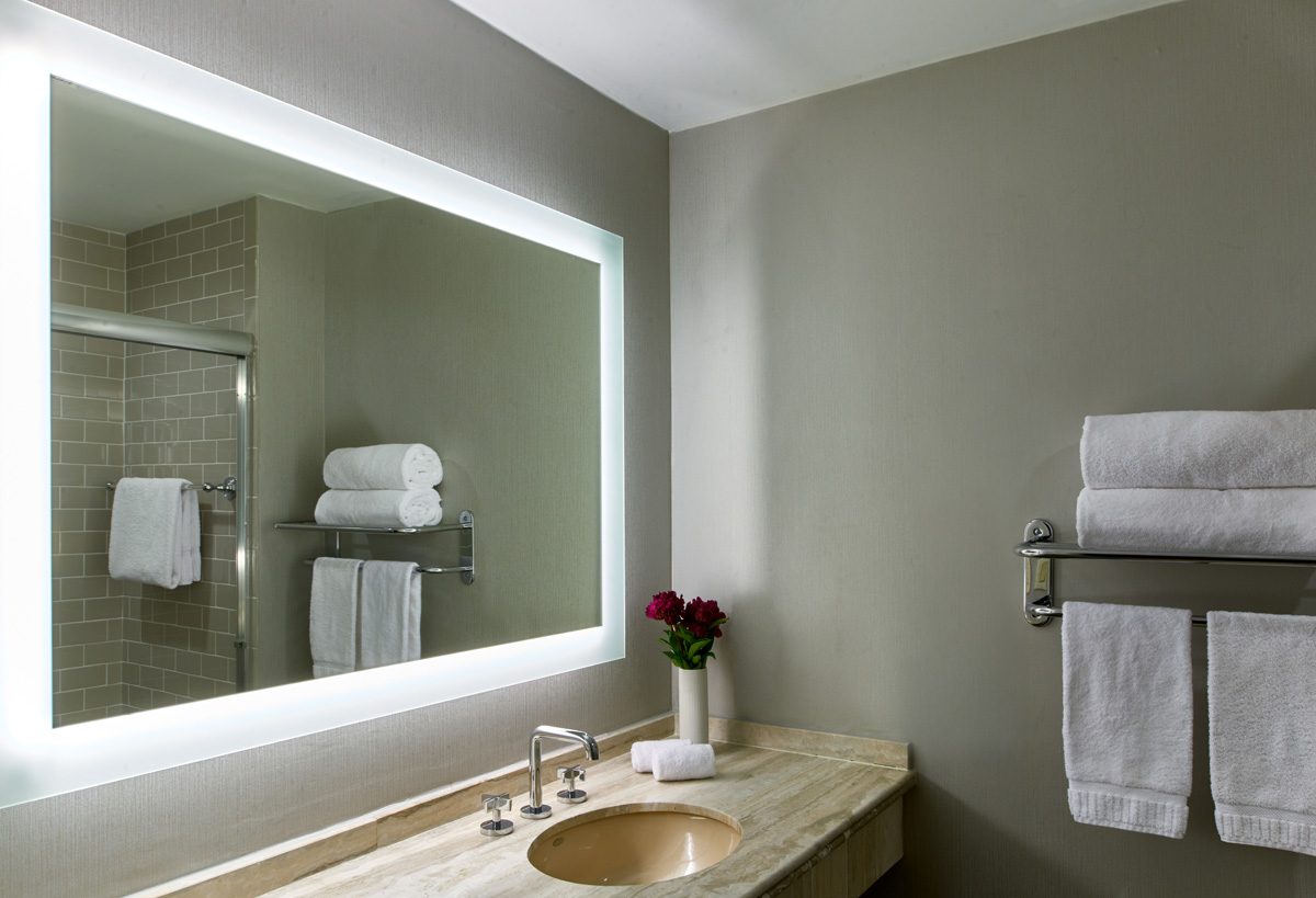 Upgraded-1st-Floor-Bathroom